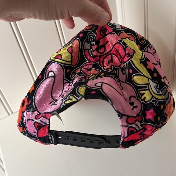 Five NIGHTS AT FREDDY’S Black Faux Velvet Cartoon SnapBack Hat - Picture 9 of 14